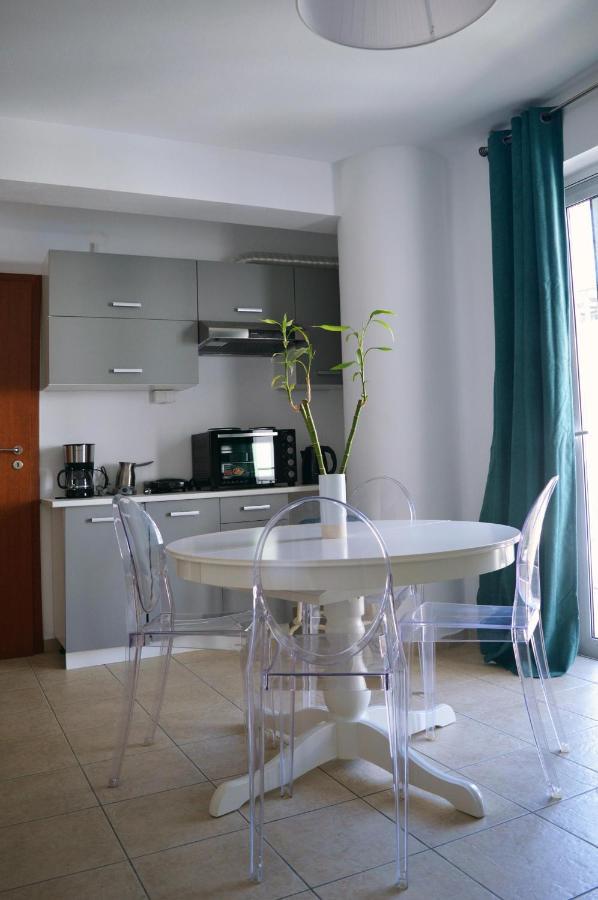 Ferienwohnung Marouka Artemida  Exterior foto